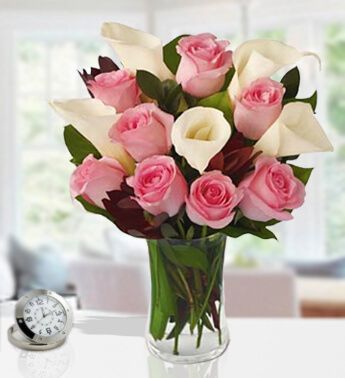 Glass vase with 5 Stem of White Calla Lilies and 8 Stem of Pink Roses Rose and Lily Classic