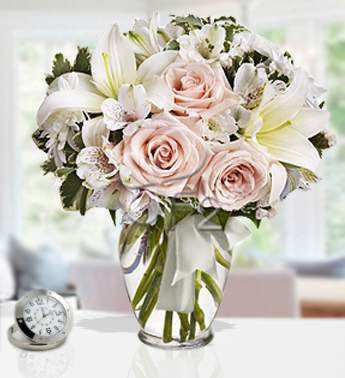 BUNCH of 3 stems of White Alstromeria, 3 stems of White Chrysanthemum, 1 stems of White Lily, 8 Peach Rose (One side Round Arrangement) Beautiful Whisper