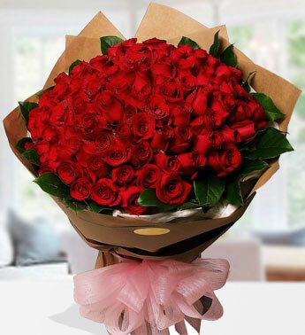 Bunch of 100 stems of Red roses in nice wrapping Romance Roses