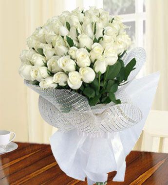 Bunch of 40 White Roses with nice wrapping Cool & Sophisticated