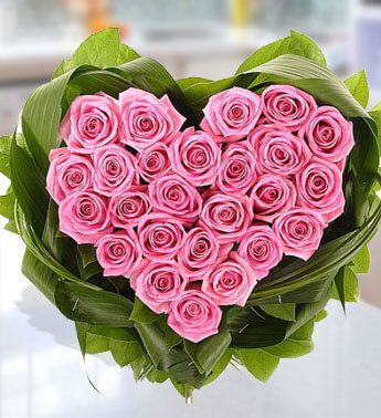24 Pink Roses in heart shape Elegant Sweetheart