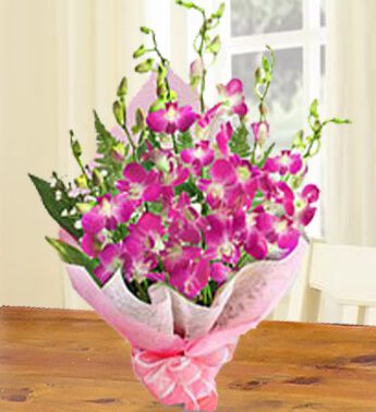 Bunch of 10 Stems of Purple Sonia Orchids with net packing . Sonia Orchids